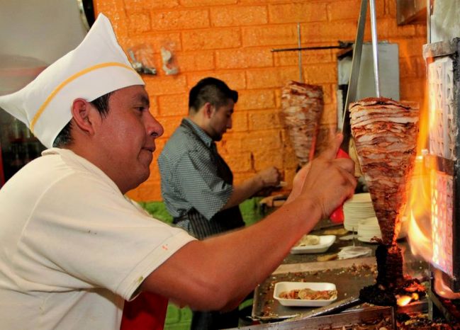 Los tacos al pastor: el título al mejor platillo del mundo.